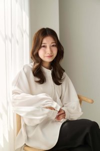 【初回から3回目まで】カット＋艶カラー￥14080→￥9350税込