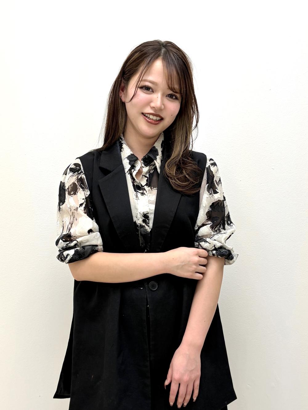 中村 朱里