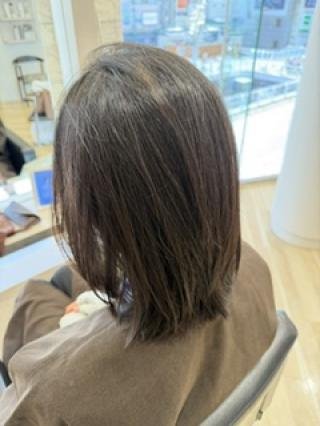 ミディアムレイヤースタイル