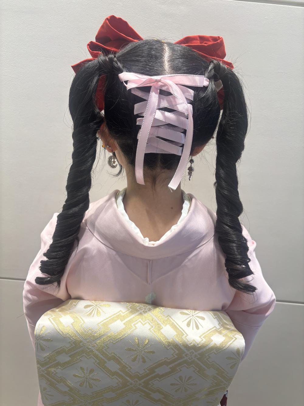 セレモニーコロネツイン