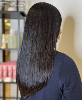 ２０代３０代４０代大人かわいい小顔ひし形ナチュラルストレート