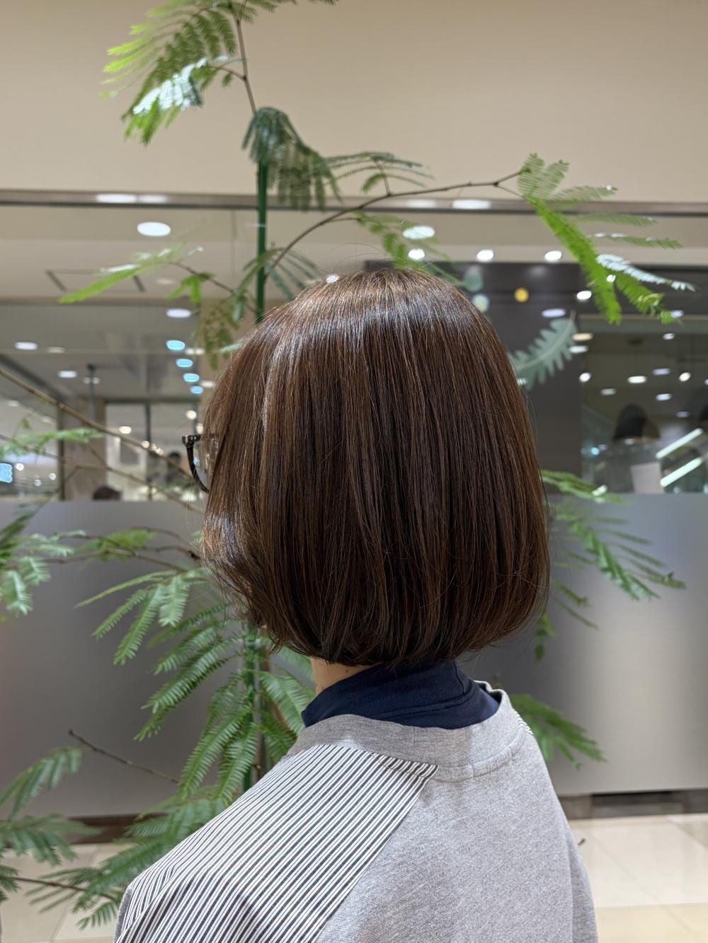 軽やかな海外風クラシカルボブ