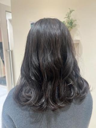 ミディアムレイヤースタイル