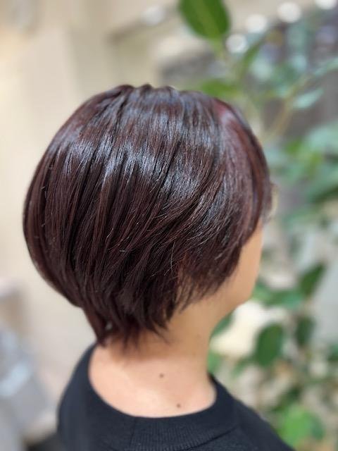 ショートボブ