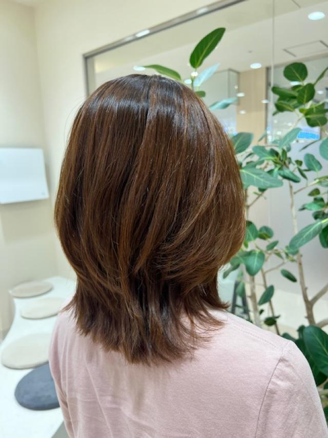 ミディアムレイヤースタイル