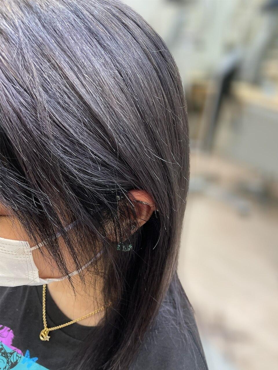 ブラックブルーインナー×個性派カラー