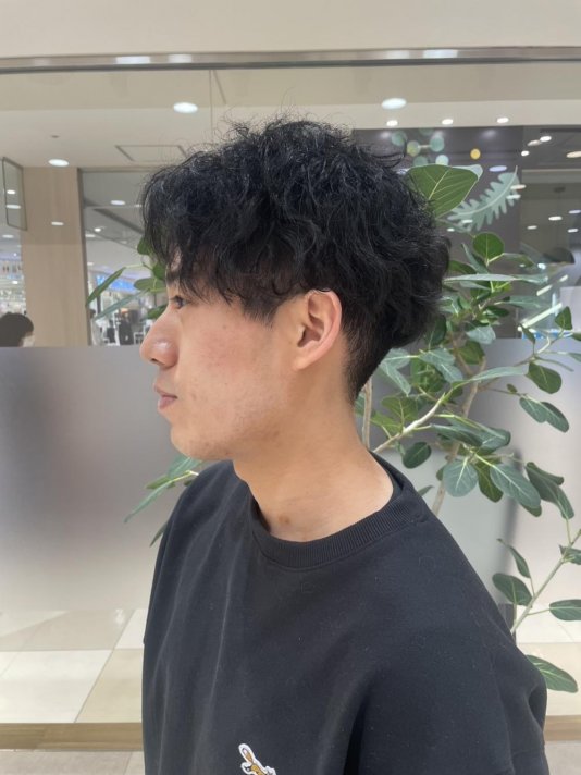 メンズ　波巻きパーマスタイル