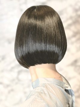 ボブ/重め/黒髪ボブ/グラデーションボブ