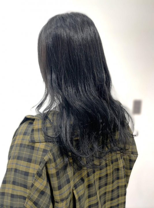 ネイビーカラー