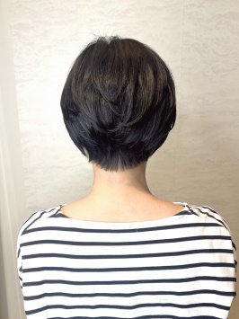 耳かけ小顔ナチュラルショート大人可愛い20代30代40代50代