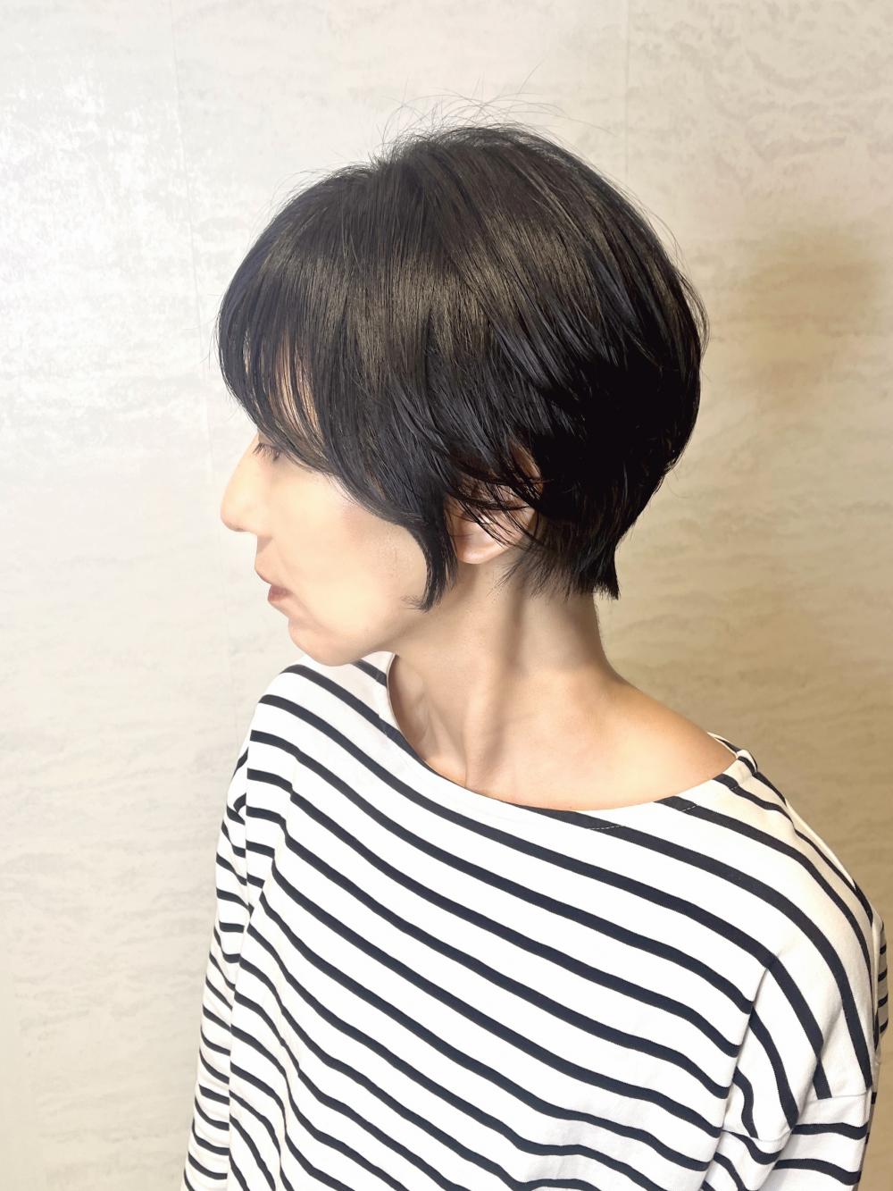 耳かけ小顔ナチュラルショート大人可愛い20代30代40代50代