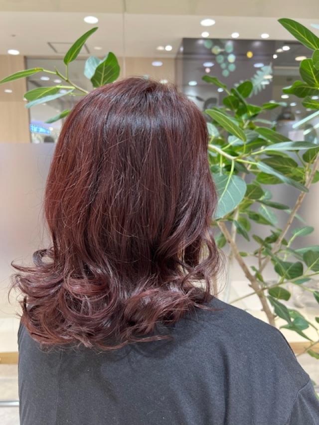 ミディアムレイヤースタイル