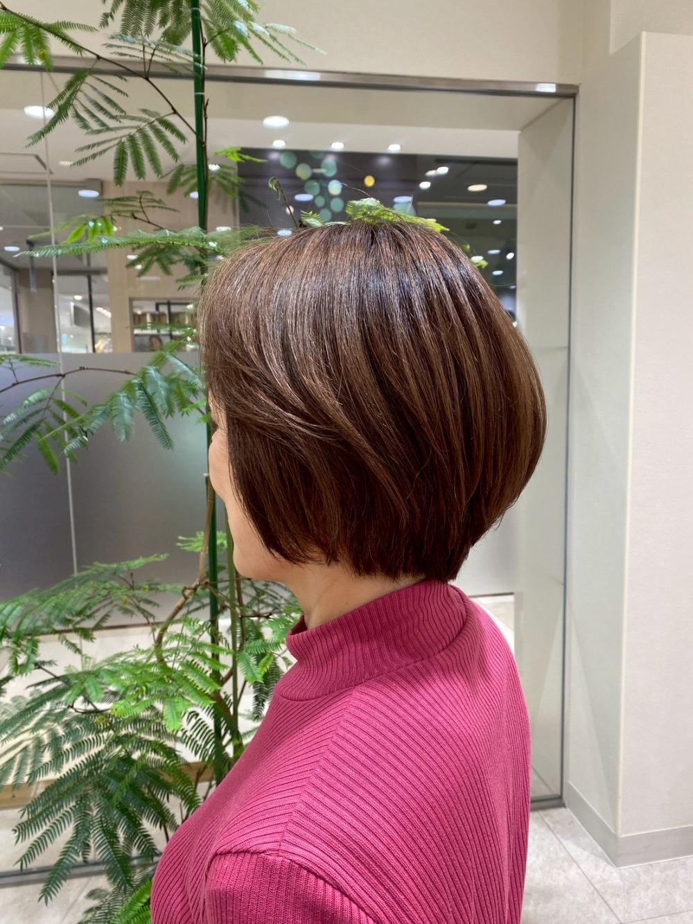 伸ばしかけショートボブ